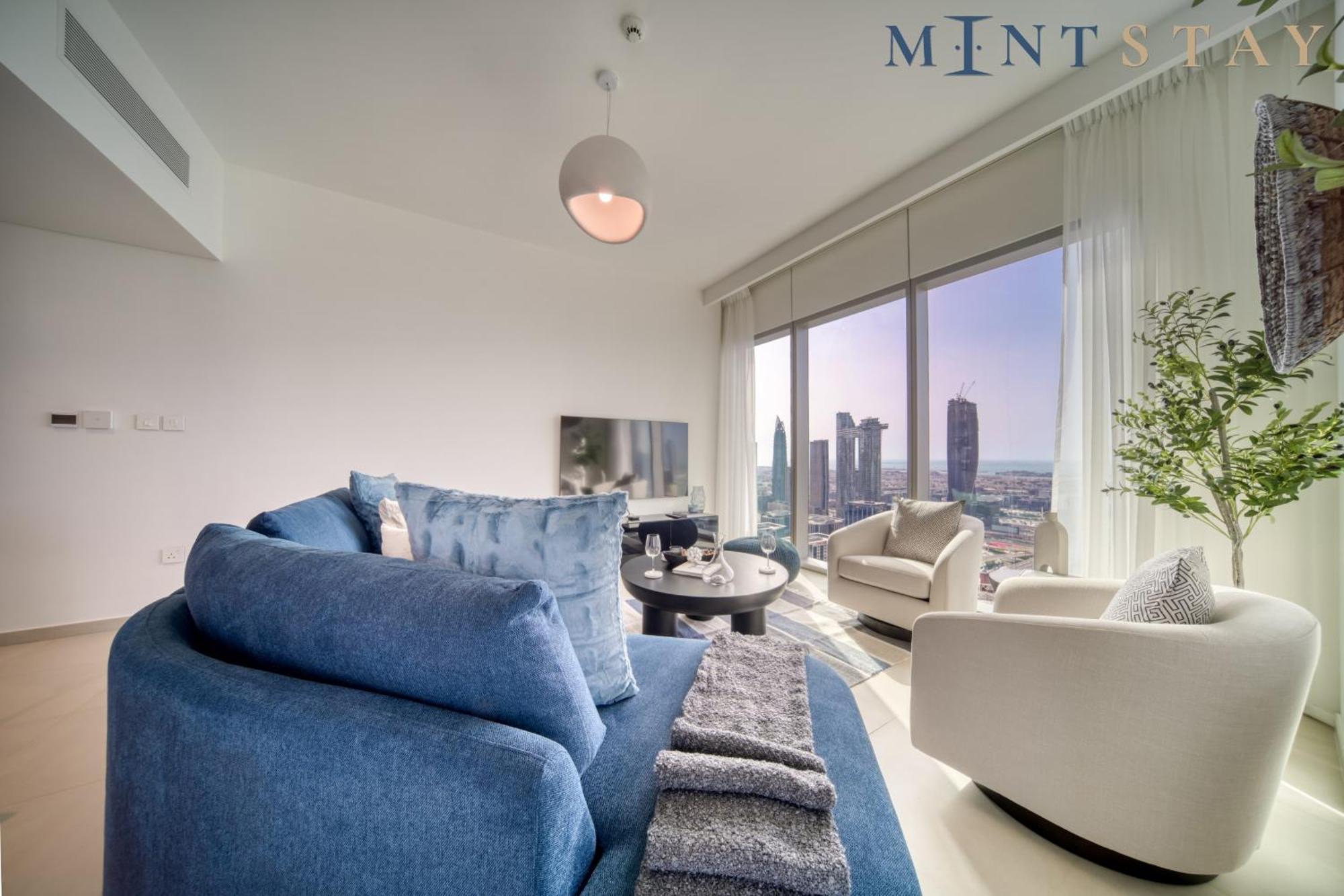 Downtown Views Ii View, Downtown - Mint * Dubai